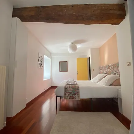 Appartamento Eléganse, Maison Spacieuse, Proche De Lyon *