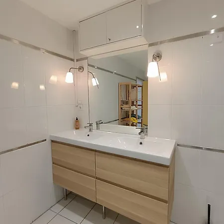 Lejlighed Eleganse, Maison Spacieuse, Proche De Lyon