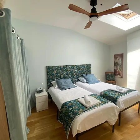Eléganse, Maison Spacieuse, Proche De Lyon Appartement *